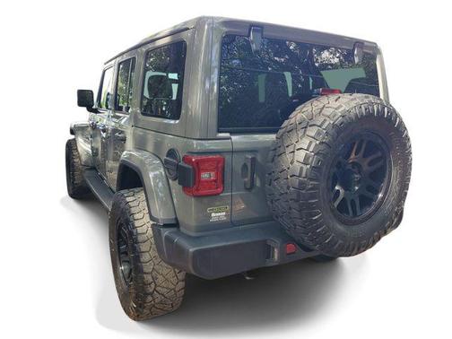 Sting-Gray Clearcoat 2020 Jeep Wrangler Unlimited Sahara