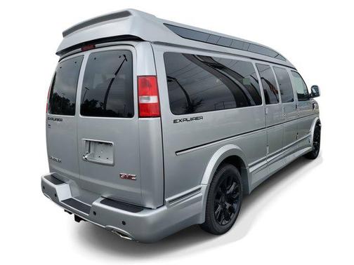 2025 GMC Savana 2500 Work Van