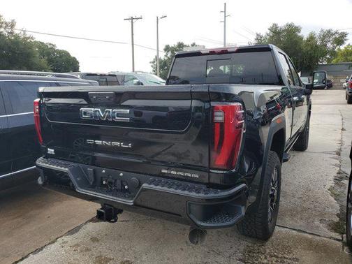 2025 GMC Sierra 2500 Denali Ultimate