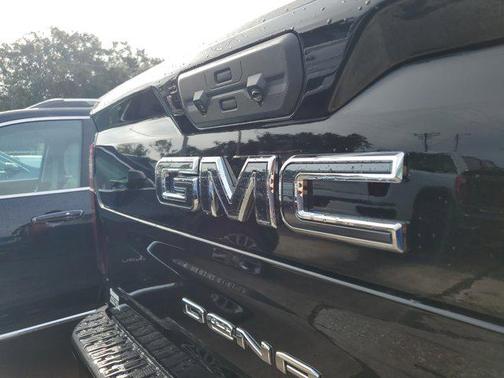 2025 GMC Sierra 2500 Denali Ultimate