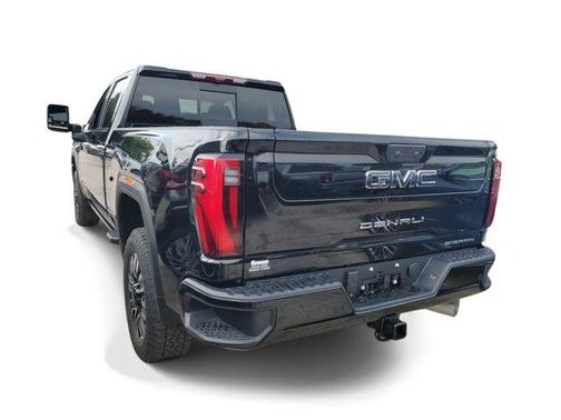 2025 GMC Sierra 2500 Denali Ultimate