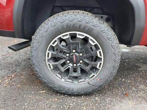 Volcanic Red Tintcoat 2026 GMC Canyon AT4