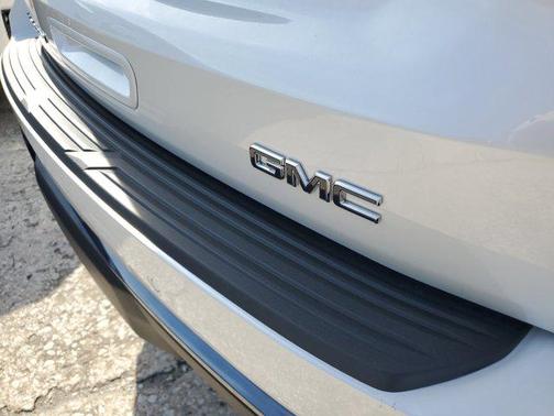 2025 GMC Yukon Denali Ultimate