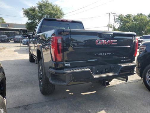 2025 GMC Sierra 2500 Denali