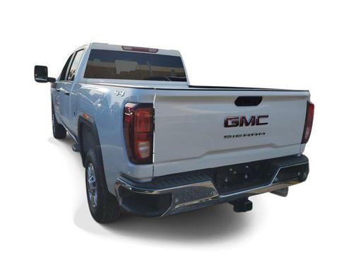2025 GMC Sierra 2500 Base