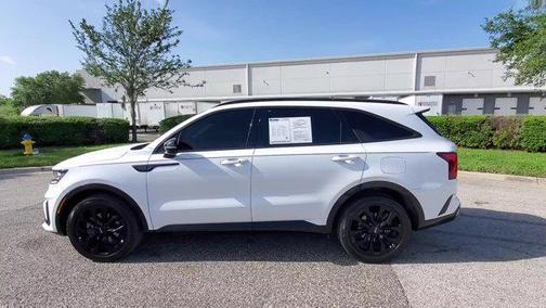 2022 Kia Sorento SX