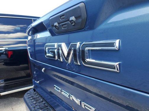 2025 GMC Sierra 2500 Denali Ultimate