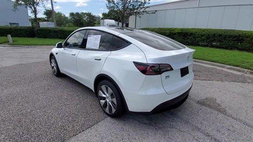 2021 Tesla Model Y Long Range Dual Motor All-Wheel Drive