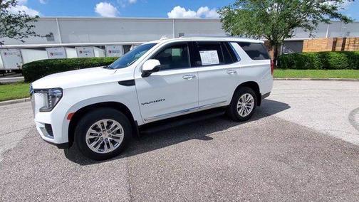2023 GMC Yukon SLT
