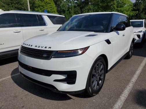 2025 Land Rover Range Rover Sport SE