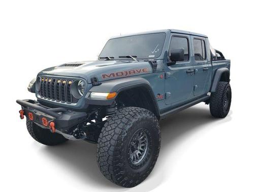 Anvil Clearcoat 2025 Jeep Gladiator Mojave 4x4