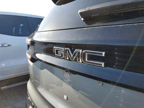 2026 GMC Acadia FWD Elevation
