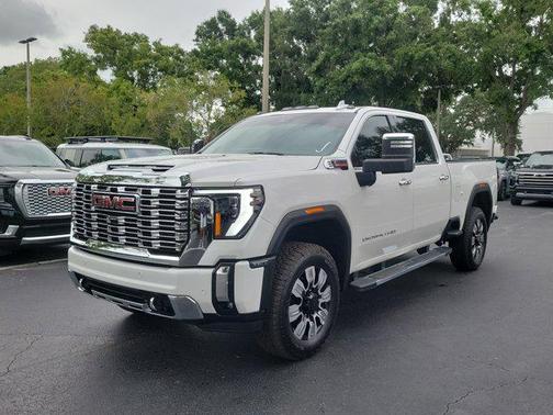 2024 GMC Sierra 2500 Denali