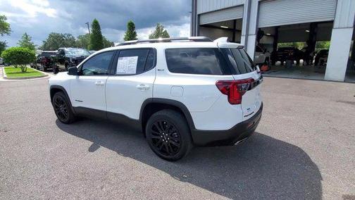 2023 GMC Acadia FWD SLT