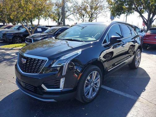 2025 Cadillac XT5 Premium Luxury