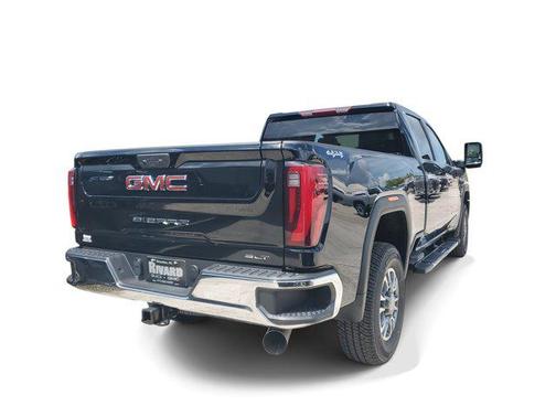 2025 GMC Sierra 2500 SLT