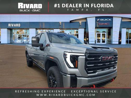 2025 GMC Sierra 2500 AT4