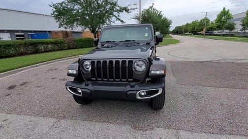 2023 Jeep Gladiator Sport S