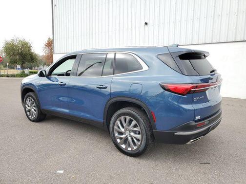 2025 Buick Enclave Preferred FWD