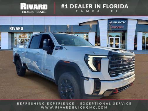 2025 GMC Sierra 2500 AT4