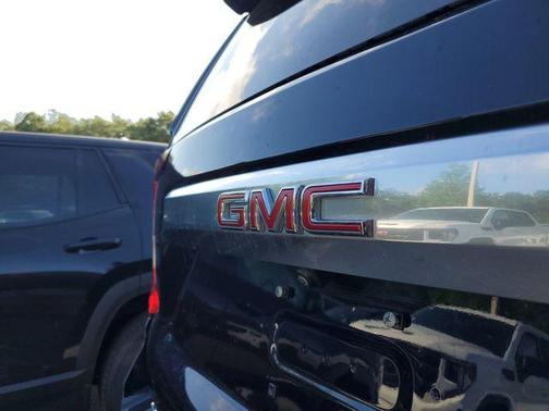 Midnight Blue Metallic 2024 GMC Yukon Denali