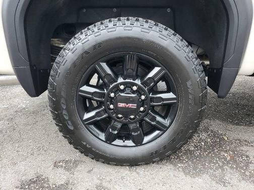 2026 GMC Sierra 2500 AT4