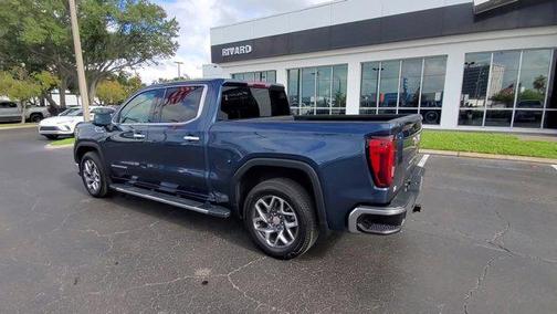 2022 GMC Sierra 1500 SLT