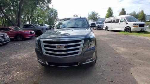 2019 Cadillac Escalade ESV Luxury