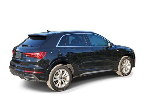 2023 Audi Q3 Premium 45 TFSI S line quattro Tiptronic