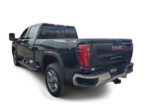 2025 GMC Sierra 2500 SLT