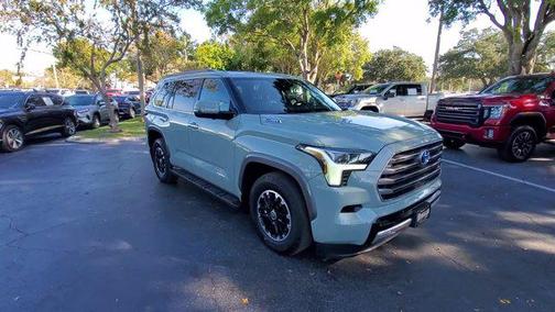 2023 Toyota Sequoia SR5
