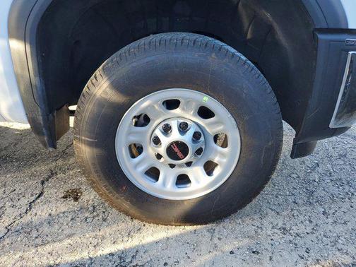 2026 GMC Sierra 2500 Base