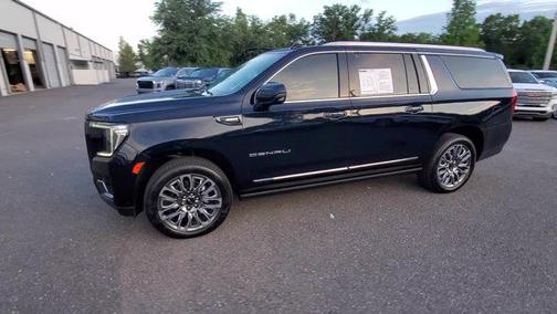 2023 GMC Yukon XL Denali Ultimate