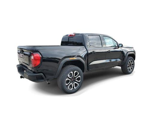 2025 GMC Canyon Base