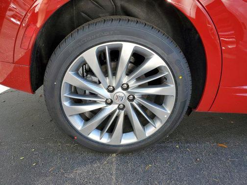 2025 Buick Envision Avenir AWD