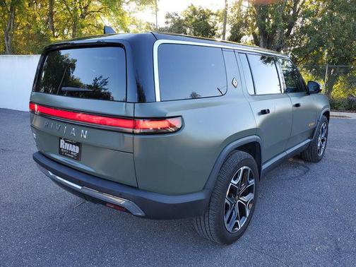 Green 2022 Rivian R1S Launch Edition