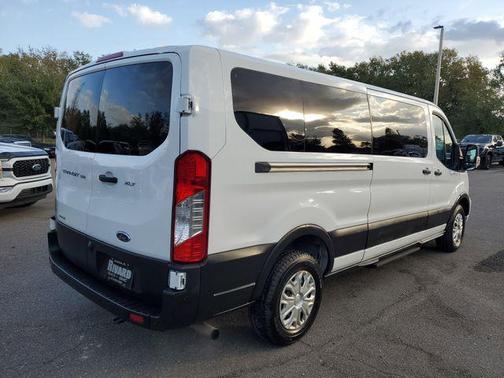 2023 Ford Transit-350 XLT