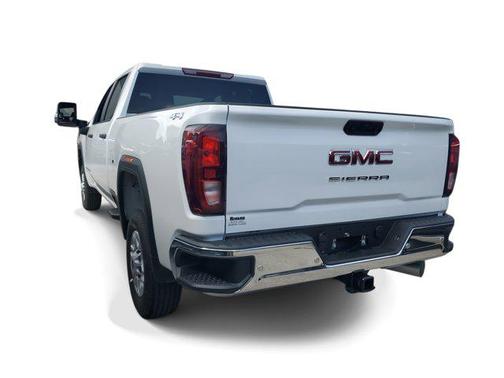 2025 GMC Sierra 2500 Base