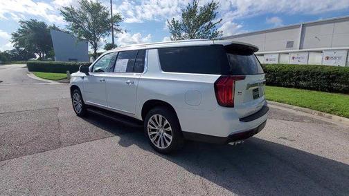 2022 GMC Yukon XL Denali