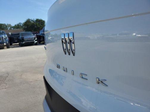 2025 Buick Envista Preferred FWD