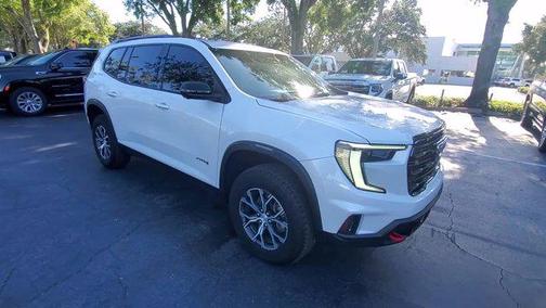 2024 GMC Acadia AWD AT4