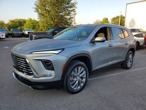 2025 Buick Enclave Preferred FWD