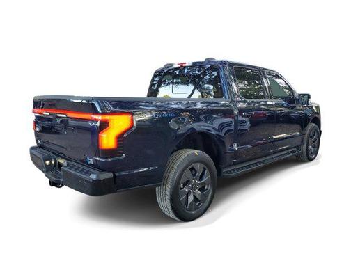 2024 Ford F-150 Lightning LARIAT