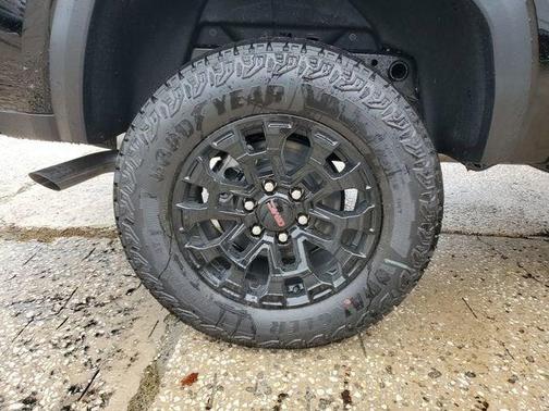 Onyx Black 2026 GMC Canyon Elevation