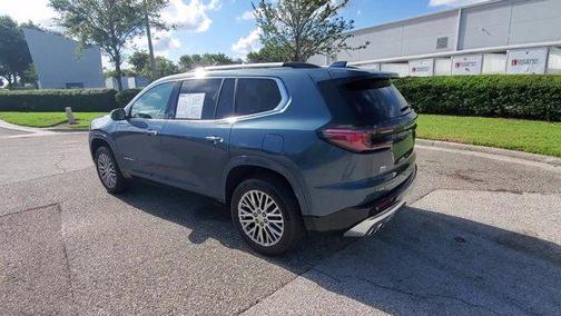 2025 GMC Acadia Denali