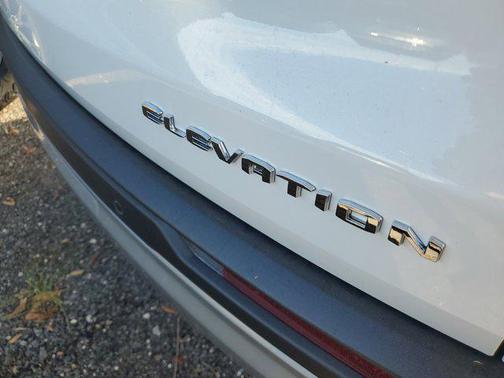 2026 GMC Acadia FWD Elevation