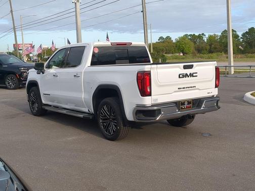 Summit White 2026 GMC Sierra 1500 SLT