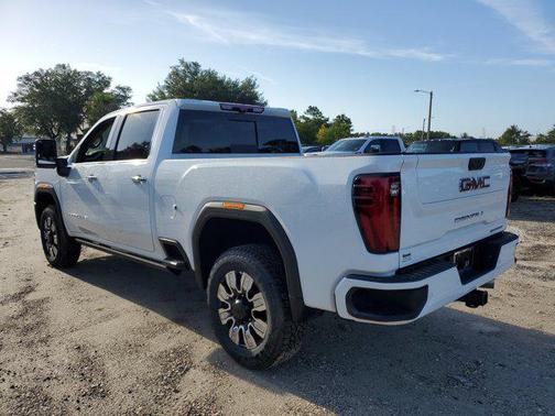 2025 GMC Sierra 2500 Denali