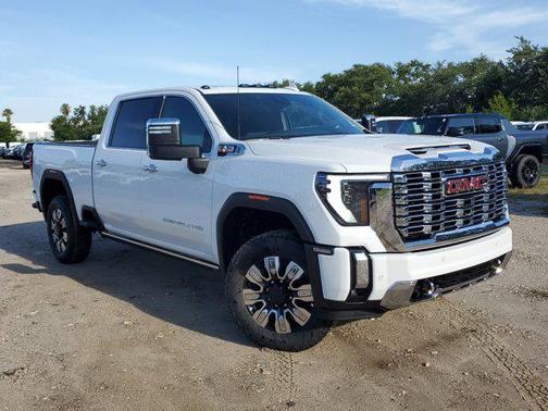 2025 GMC Sierra 2500 Denali