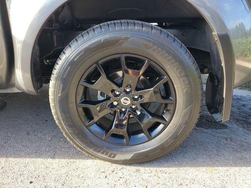 2021 Nissan Frontier SV